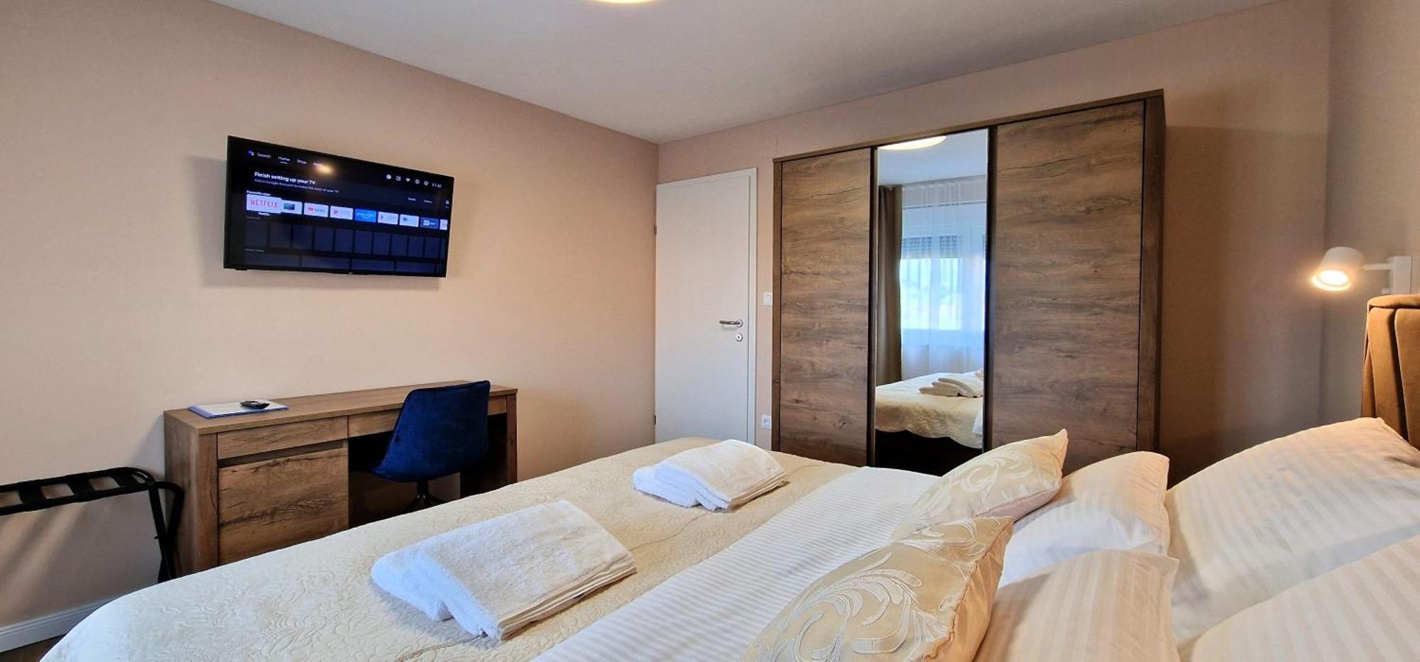Hyde Park Apartments Чаковец Екстер'єр фото